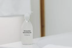 Susanne Kaufmann Hair & Body Wash 10699868 10 Susanne Kaufmann Hair & Body Wash 10699868 -Sportmode Geschäft 0af04825a29911e86aaf83660341e43cc7419fcc 9120037354257 Hair Body Wash 250ml Lifestyle 3