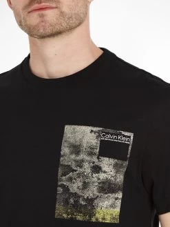 Calvin Klein Photo Print T-Shirt 10684666 -Sportmode Geschäft Calvin Klein SP2023 BEH K10K111127BEH 4