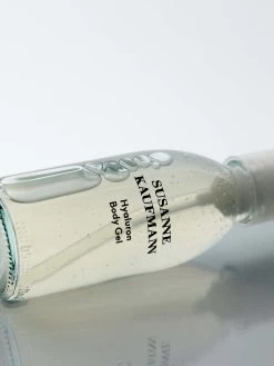 Susanne Kaufmann Hyaluron Body Gel 10699871 21 Susanne Kaufmann Hyaluron Body Gel 10699871 -Sportmode Geschäft e46c33a17d968b83d57ade530a7e615286158c1f 9120037354370 Hyaluron Body Gel 100ml Lifestyle 9